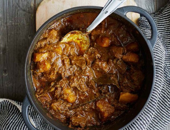 Aardappel-rundvlees curry