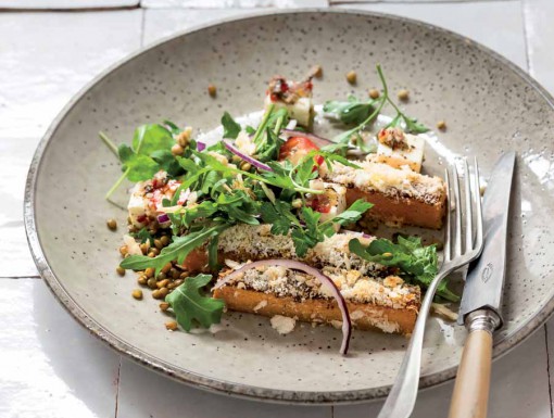 Winterse salade met pompoen, feta en walnoten uit het kookboek Veg van Hugh Fearnley-Whittingstall