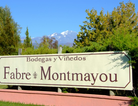 Uithangbord Fabre Montmayou in Argentinië