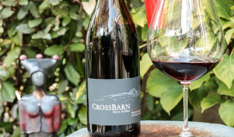 BBQ wijn Femke Pruis: Crossbarn Pinot Noir