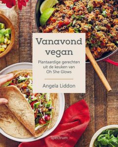 Cover Vanvond Vegan Queen Angela Liddon 